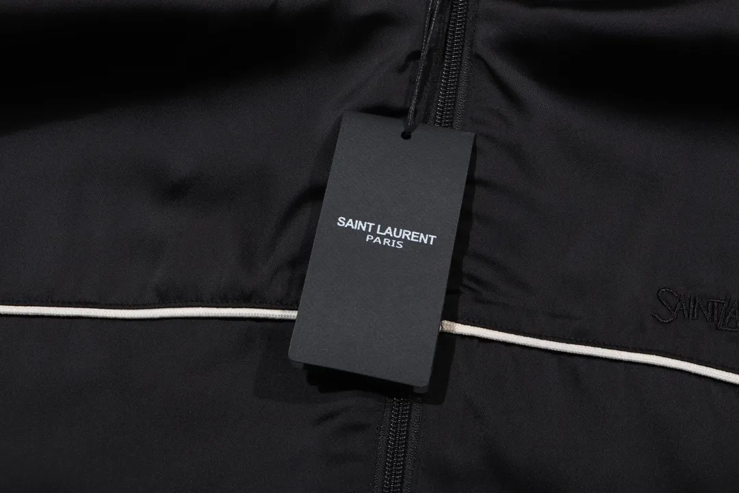⚠️ SLP 23FW ，Zp 24500 ！100% ！ ， Breathable！ Black White logo， ！ ！ ，XS- LIn Stock